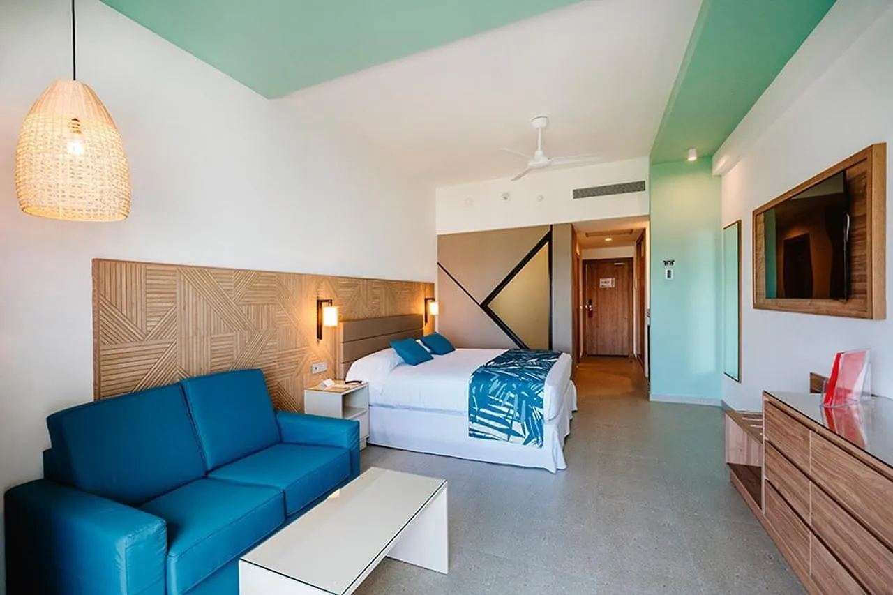 Hotel Riu Latino (Adults Only) Chacmuchuch 5*,