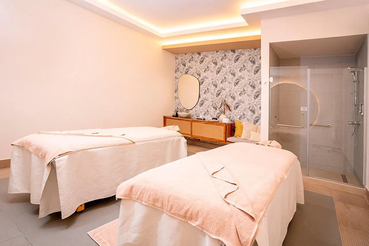 Hotel Riu Latino (Adults Only) Chacmuchuch 5*,