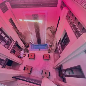 https://riad-pourpre-medina.marrakeshhotelsmorocco.com